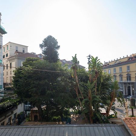 Well Suites - Piazza Dei Martiri Naples Luaran gambar