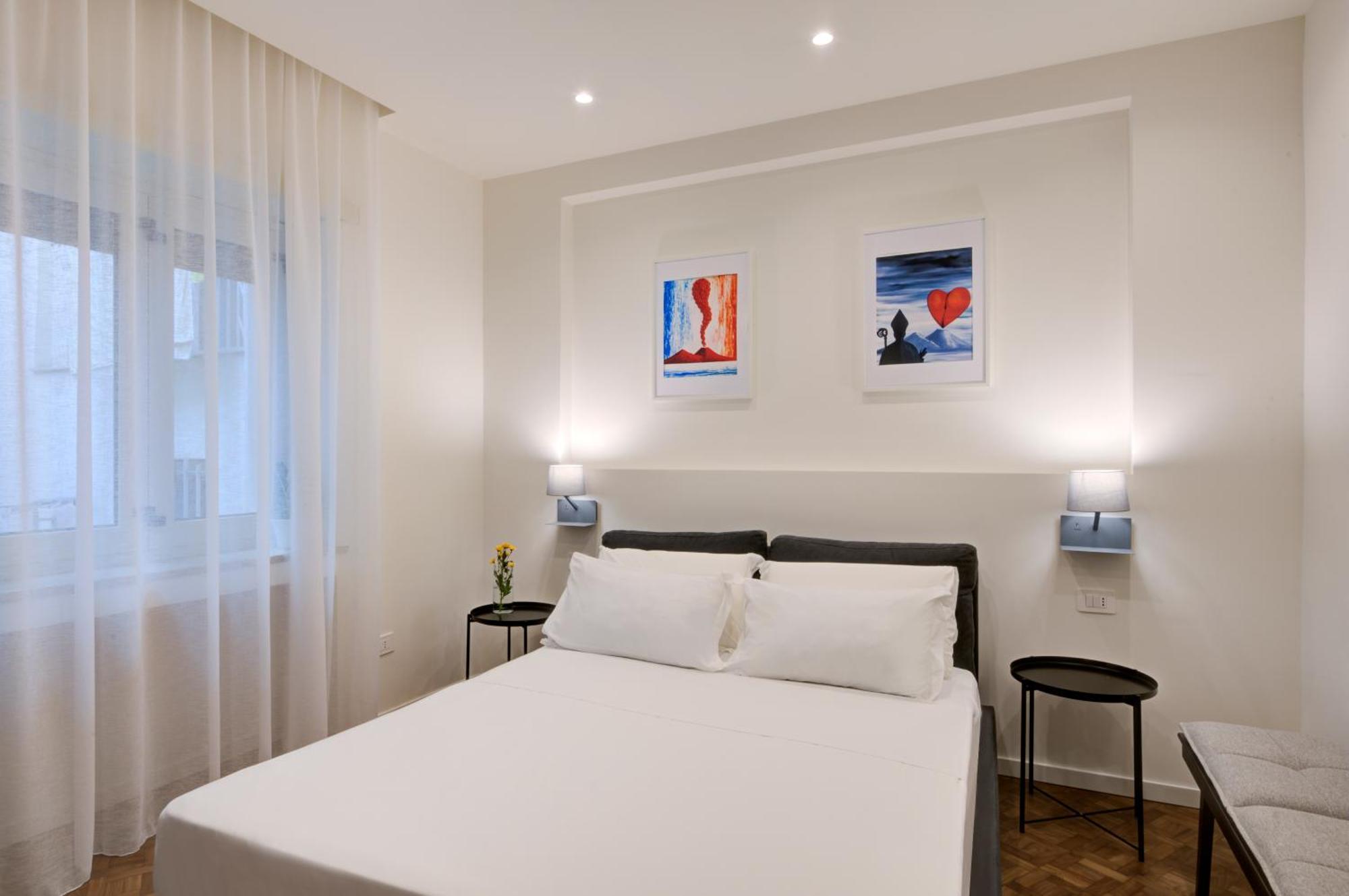 Well Suites - Piazza Dei Martiri Naples Luaran gambar